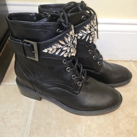 Nine West Rhinestone Embellished Ankle Black Boot Size 7 M - Picture 4 of 8